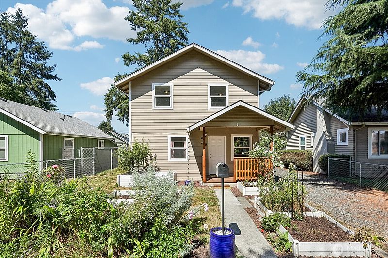 3rd image of 265 17th Avenue