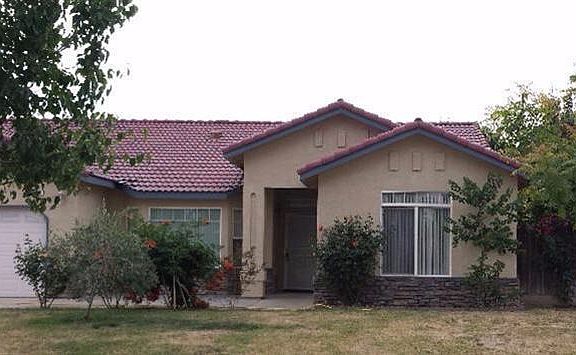 3rd image of 1215 Cousins Dr