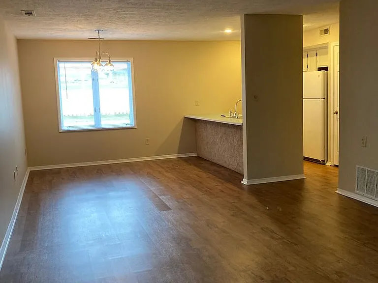 1204 S College Mall Rd — Photo 2