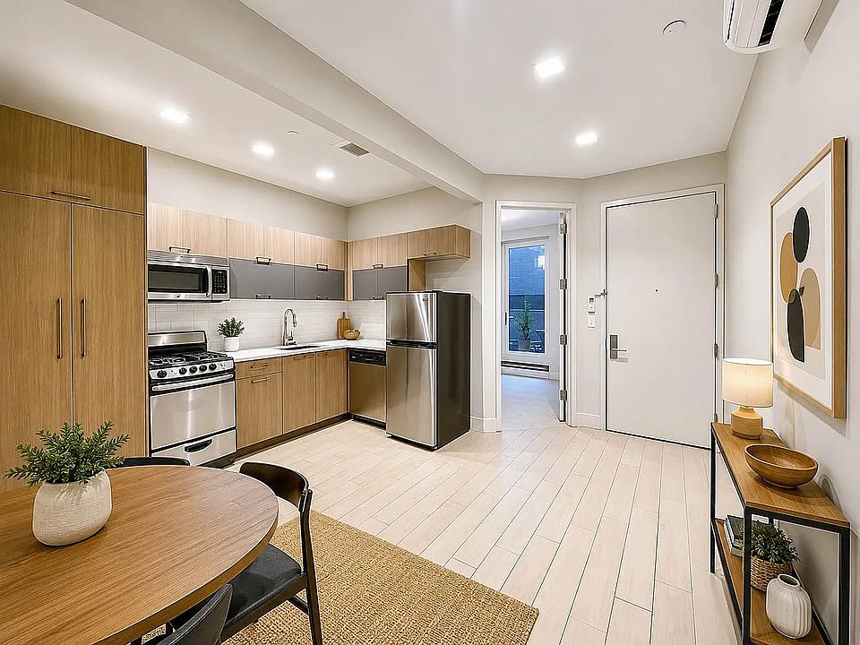 1st image of 273 W 138th St APT 2F