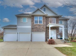 3108 147th St, Urbandale, IA 50323