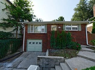 1012 S 35th Ave, Omaha, NE 68105