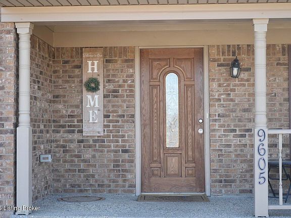 3rd image of 9605 Meghan Ln