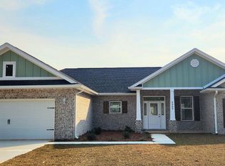 9879 Shangri La West Rd, Milton, FL 32570