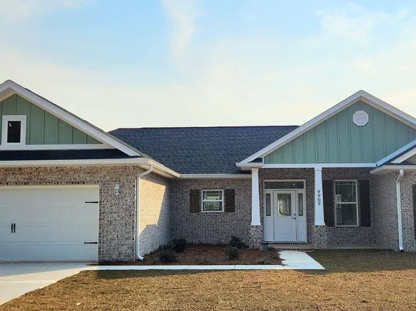 9879 Shangri La West Rd, Milton, FL 32570