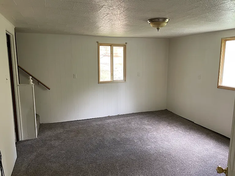 2824 Italy Rd — Photo 11