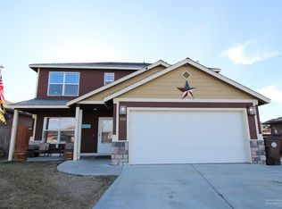 710 NE Quince Ave, Redmond, OR 97756