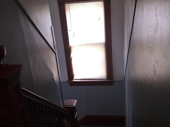 3rd image of 307 N Hamilton St APT 2