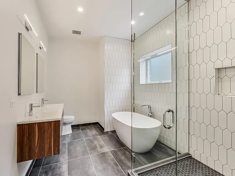 3255 W Evergreen Ave #2 — Photo 4
