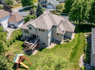 2881 Bobcat Trl NW, Prior Lake, MN 55372