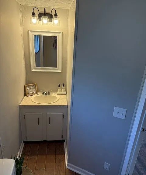 2nd Bathroom