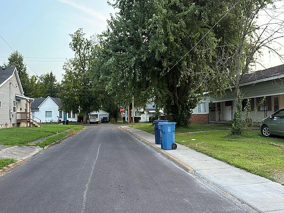 4th image of 408 S Hill St
