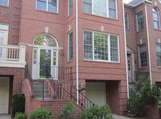 46703 Lynnhaven Sq, Sterling, VA 20165
