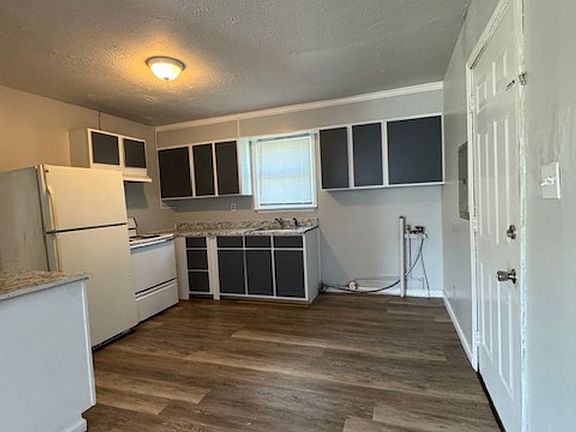 5th image of 1112 Atlantic Ave