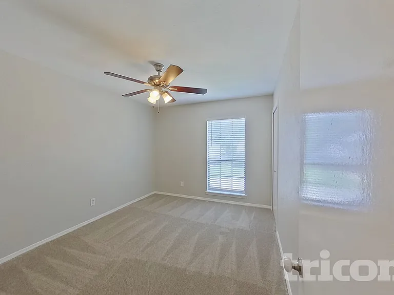 3316 Forest Creek Dr — Photo 9