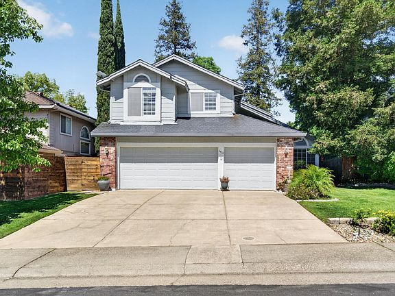 2nd image of Cook Street