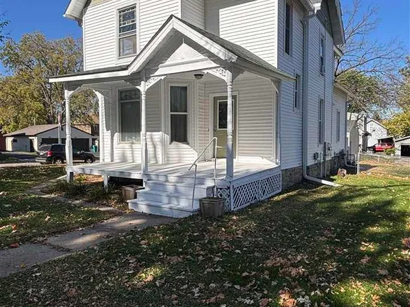 601 2nd Ave NE, Waseca, MN 56093