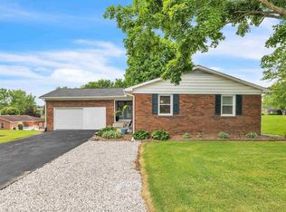 135 Donna Lou Ln, Hawesville, KY 42348