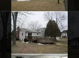 62 Justice Dr, Amherst, MA 01002