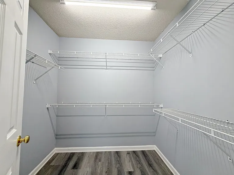 11545 Carriage Park Ln — Photo 21