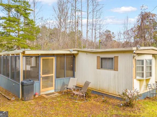 39 Valley View Dr, Lavonia, GA 30553