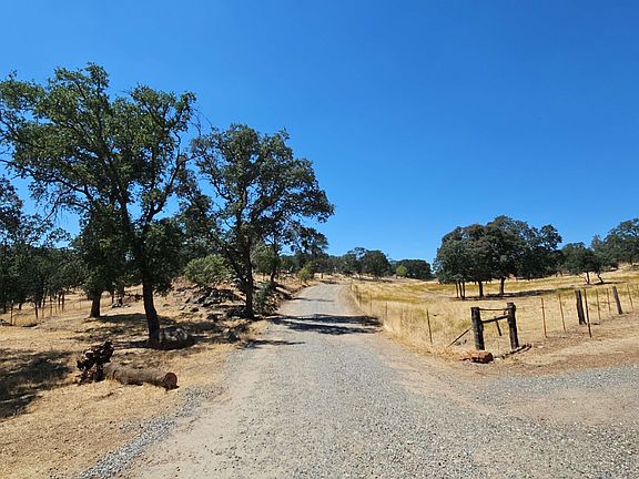 5th image of 3269 Highway 140