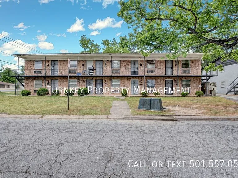 5924 Southwick Dr #8 — Photo 1