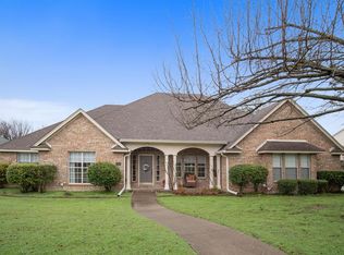 804 Cedarwood Dr, Cedar Hill, TX 75104