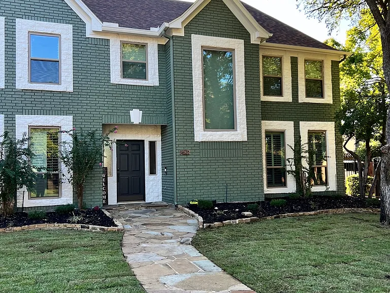 2385 Dundee Dr — Photo 21