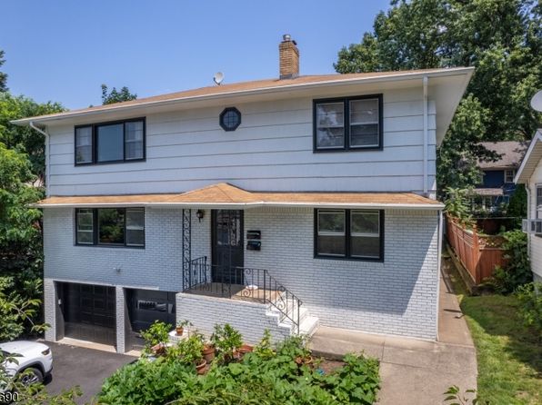 61 5th St #1-2