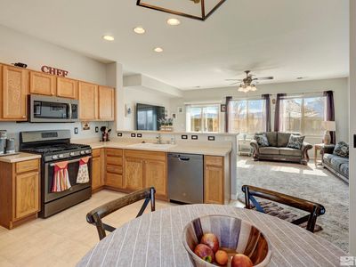340 Golden Pick Ct, Dayton, NV, 89403