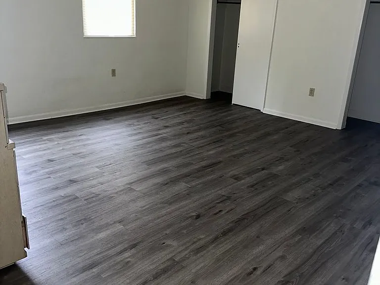 1311 Bingham St — Photo 2