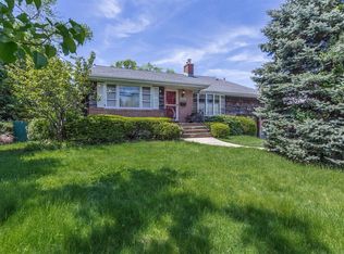 2634 S Hewlett Ave, Merrick, NY 11566