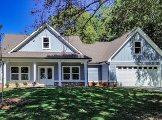 6169 Pinewood Dr SE, Covington, GA 30014