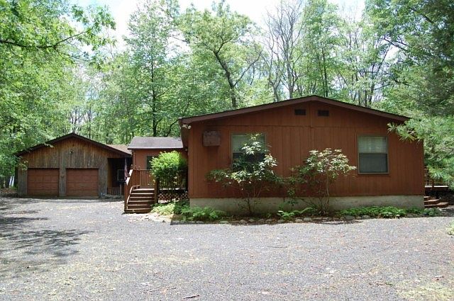 1st image of 3175 Pocono Dr
