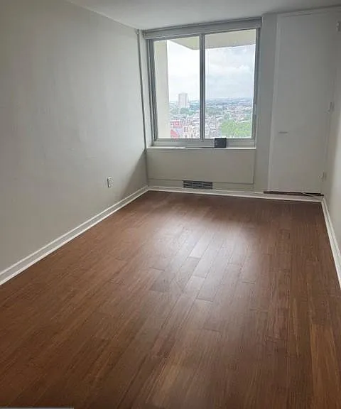 604 S Washington Sq #36-1611 — Photo 12