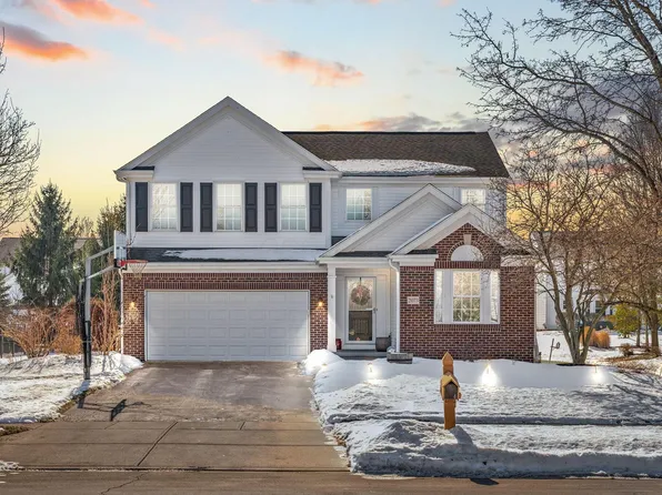 2073 Parklawn Dr, Lewis Center, OH 43035