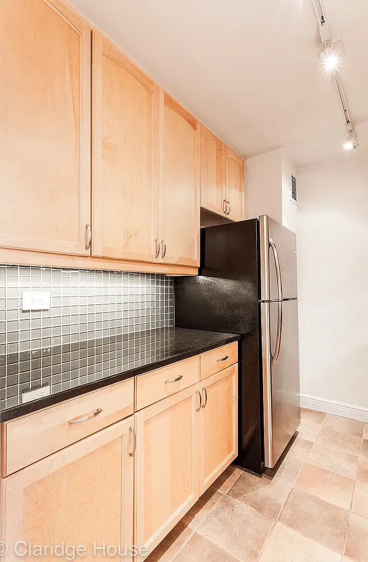 201 East 87th Street — Photo 4
