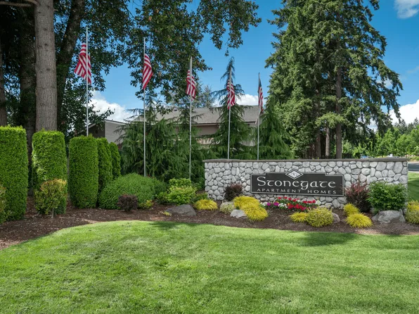 Stonegate Apartments
