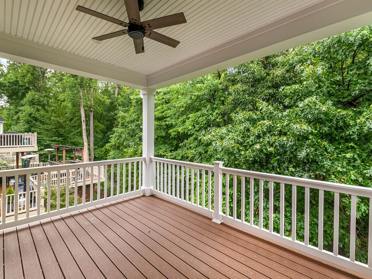 4 bed, 3.5 bath, 3588 sqft, $3,400 — Photo 2