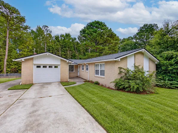 324 Dutch Dr, Irmo, SC 29063