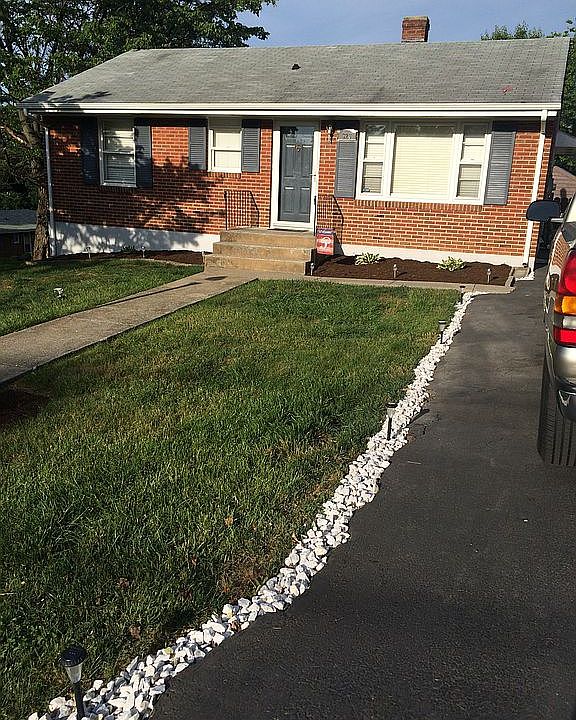 1st image of 323 Deaner Dr NW