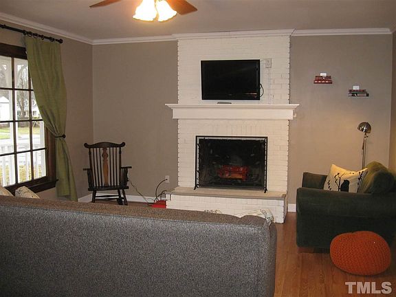 5th image of 732 E Cardinal Dr