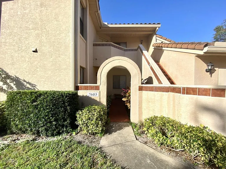 7603 Sugar Bend Dr — Photo 3