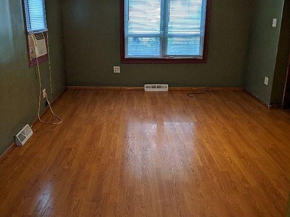 2nd image of 3118 15th St