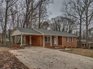 581 Manor Cir, Asheboro, NC 27205