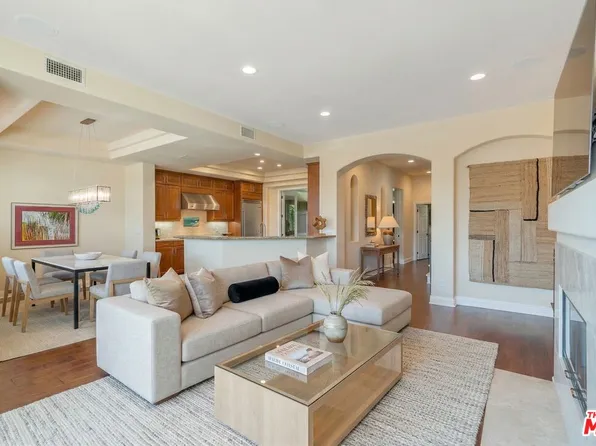 23963 De Ville Way, Malibu, CA 90265