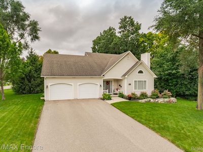 4012 Lakewood Dr, Waterford, MI, 48329