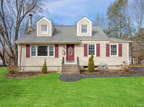 6 Cobble Place, Blauvelt, NY 10913
