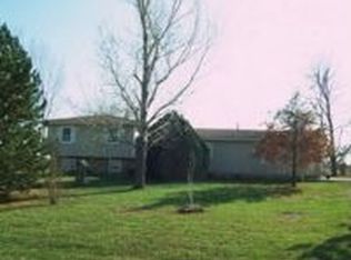 1367 22000th Rd, Parsons, KS 67357